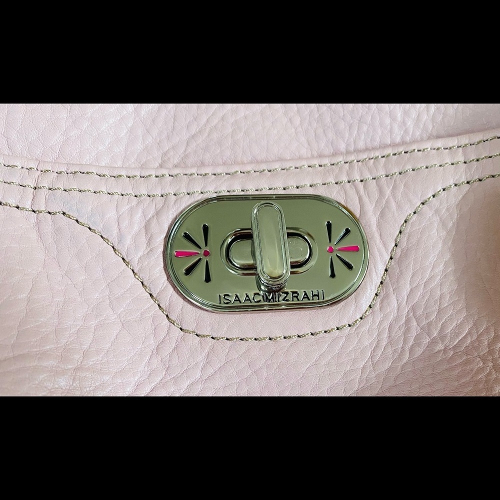 Blush Pink Leather Isaac Mizrahi Shoulder Bag EUC - Picture 5 of 7